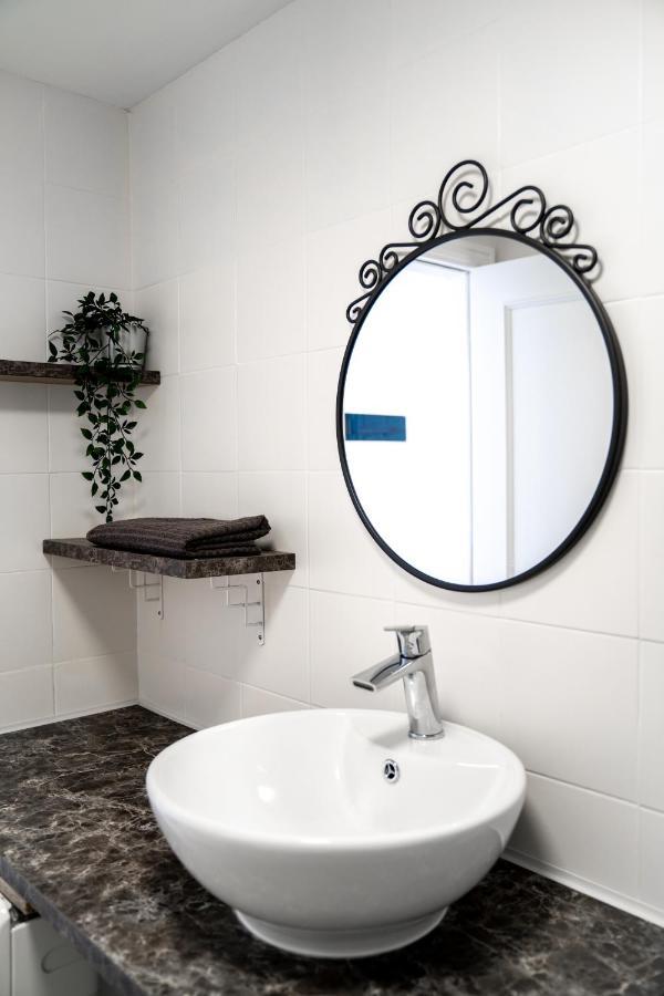 New & Renovated Vacation Apartment Коста-де-Антіґуа Екстер'єр фото